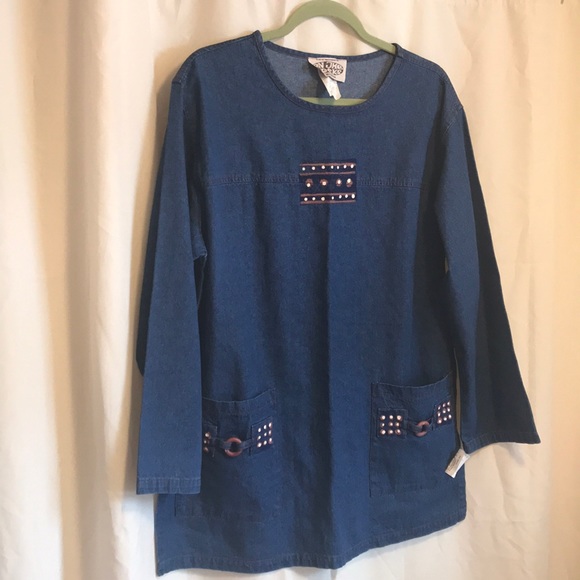 Denim - Adorable denim tunic!